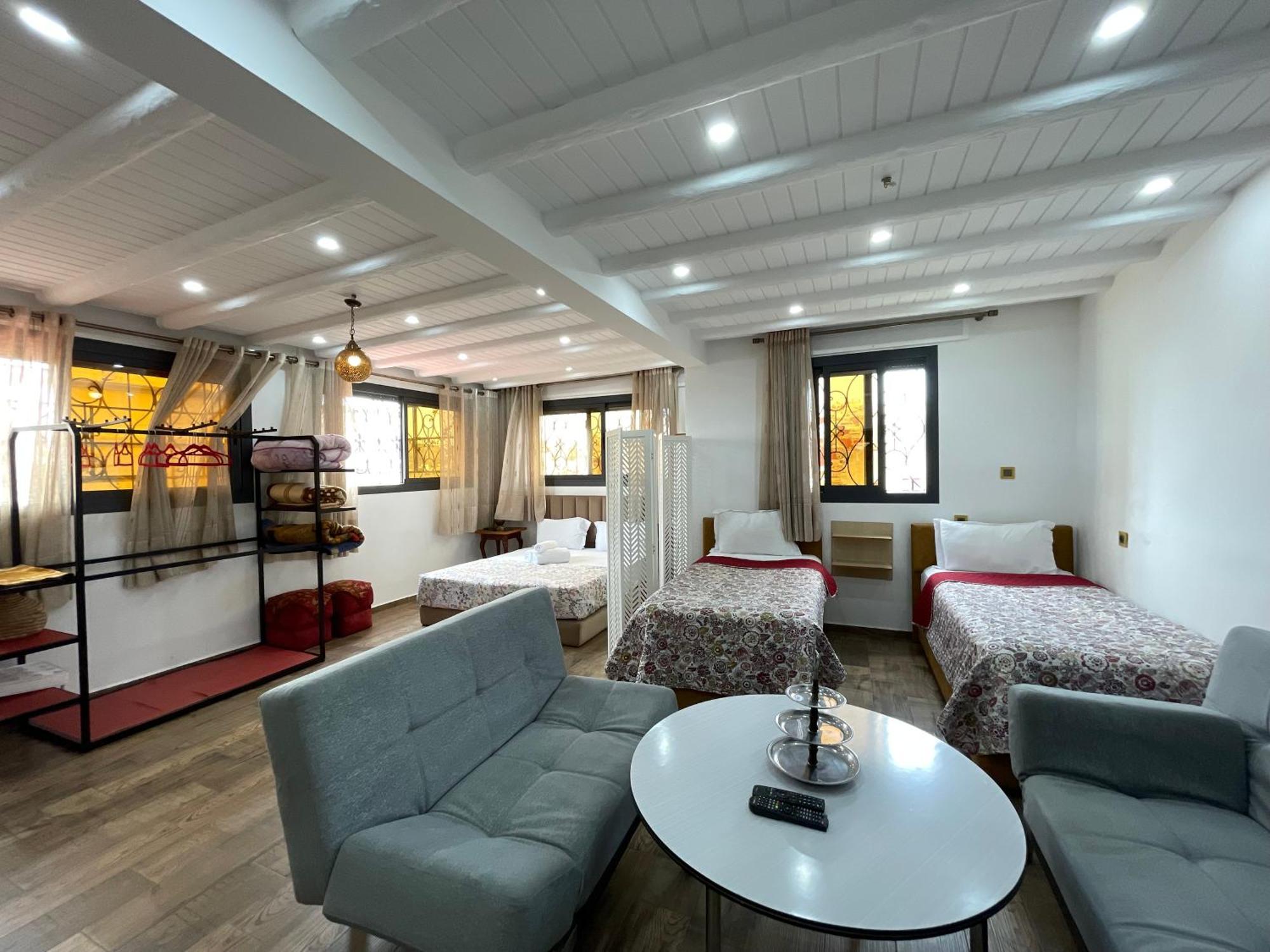 Studio Rooftop Tanger Luaran gambar